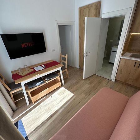 New Bazaar Studios Tiran Dış mekan fotoğraf