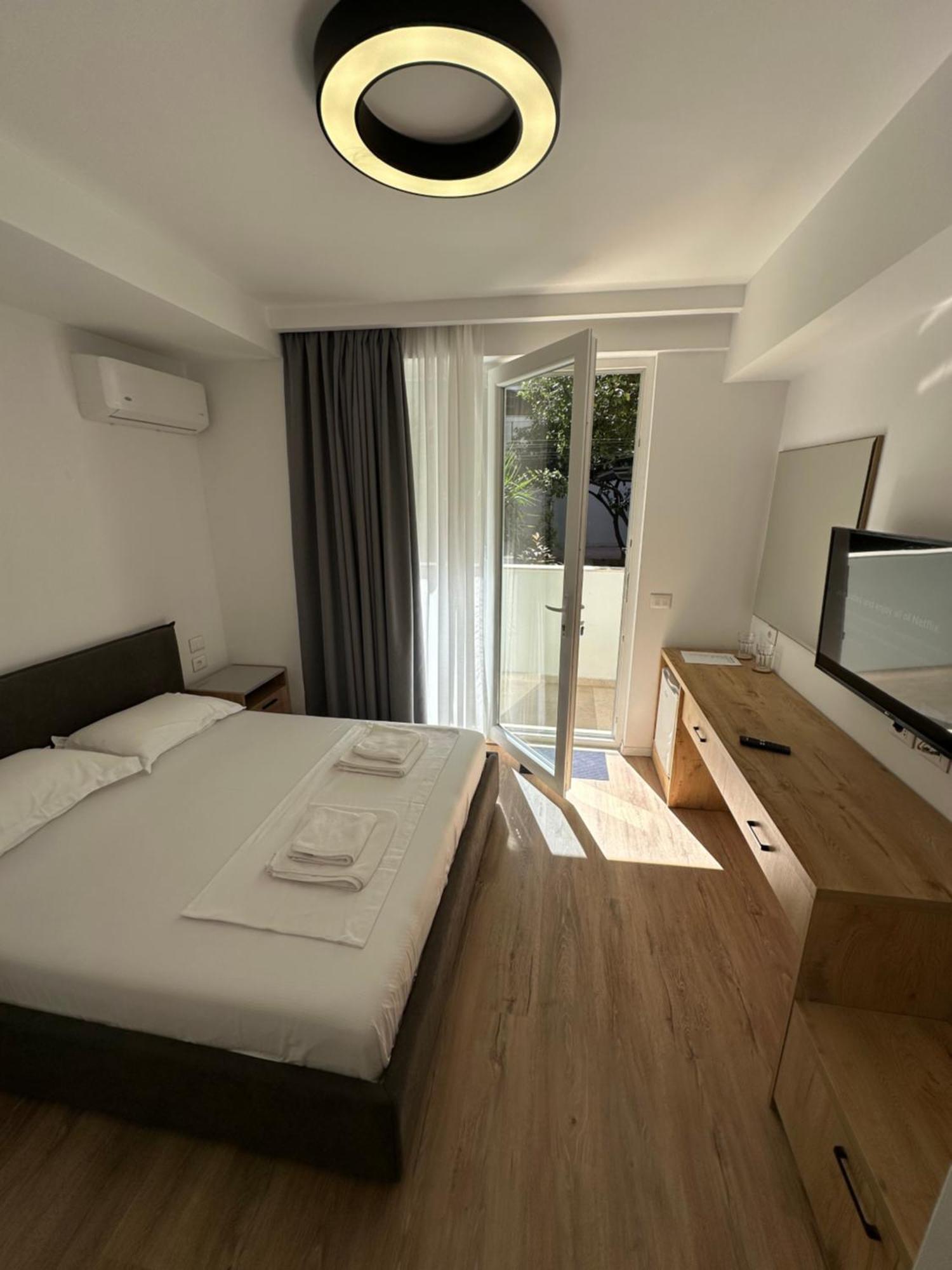 New Bazaar Studios Tiran Dış mekan fotoğraf