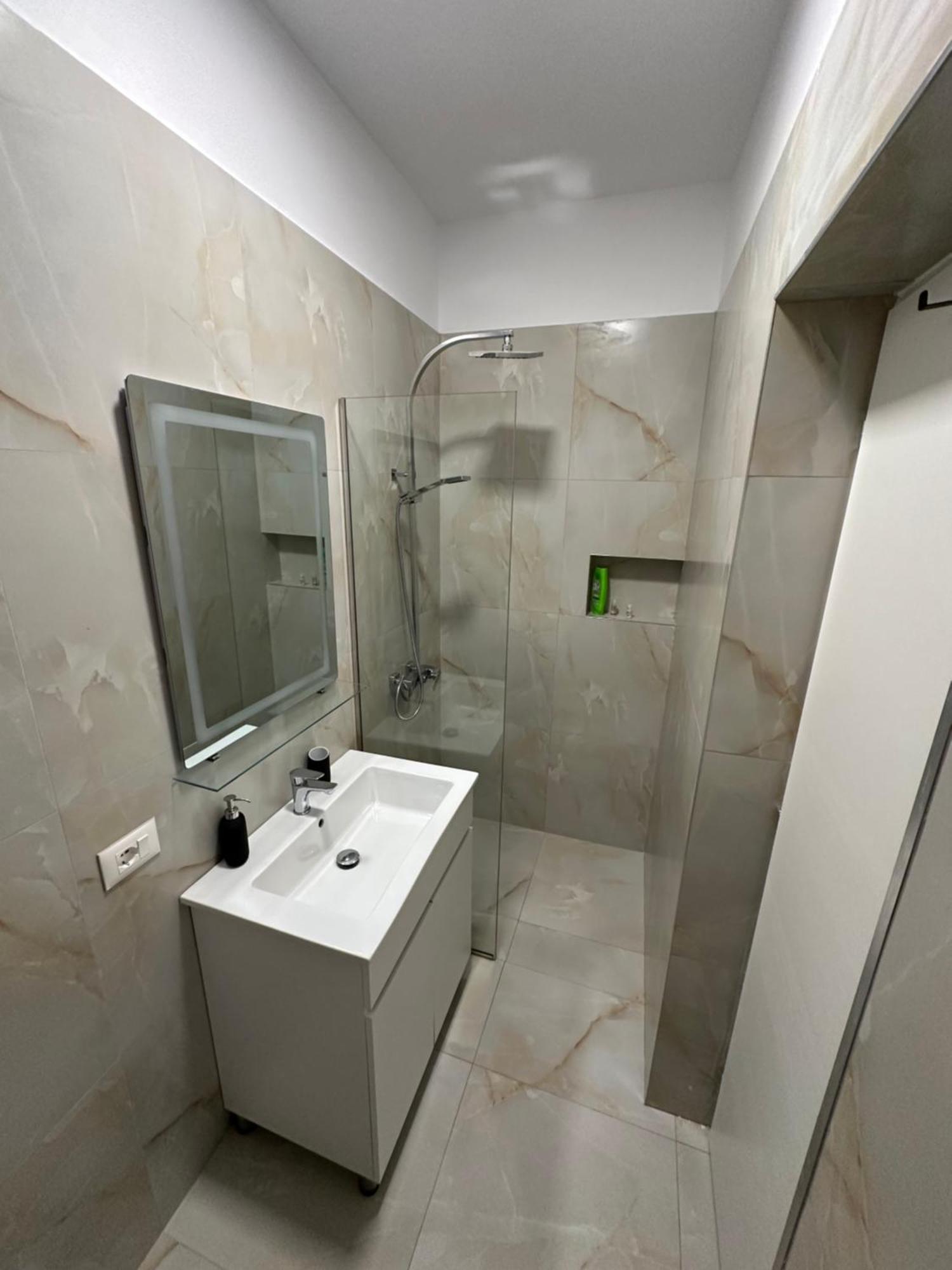 New Bazaar Studios Tiran Dış mekan fotoğraf