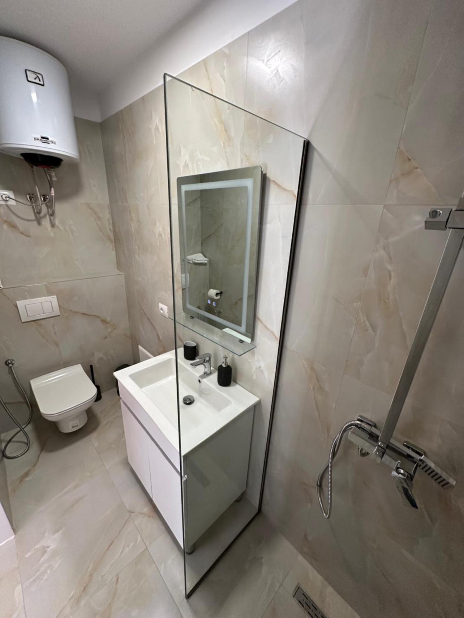 New Bazaar Studios Tiran Dış mekan fotoğraf